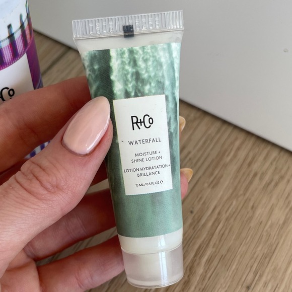 R+Co [ 2 ] Mini Set Analog Cleansing Foam Conditioner & Waterfall Shine Lotion - Picture 3 of 6